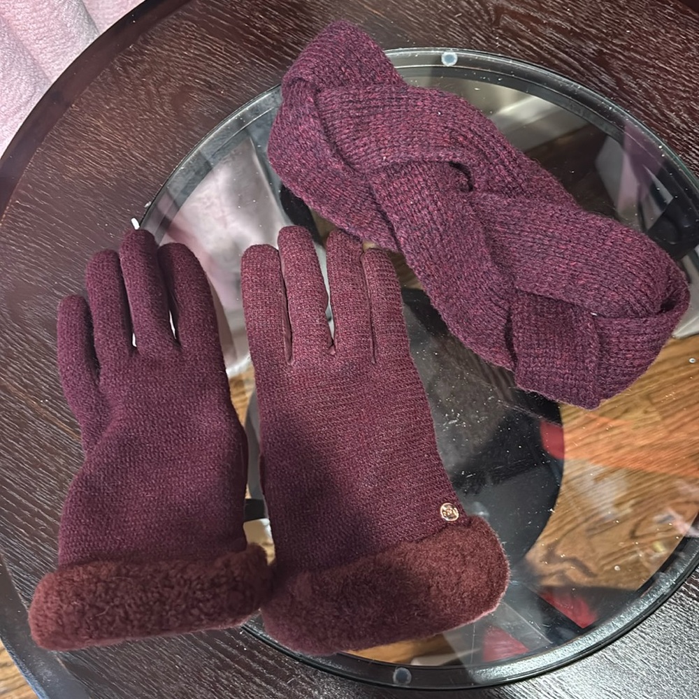 Matching ugg headband and gloves